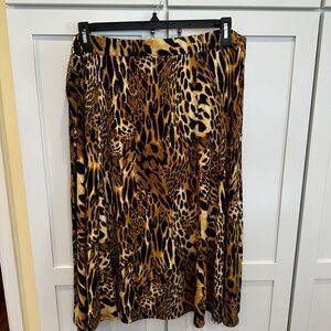 Susan Graver oversized XL/1X Animal Print A-Line Skirt